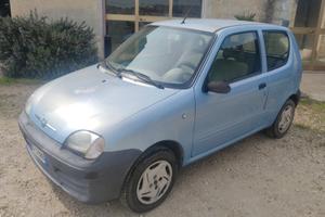 Fiat Seicento 1.1 i.e. con gancio traino e carrell