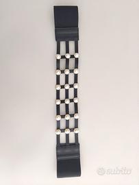 Cintura a fascia nera con perle