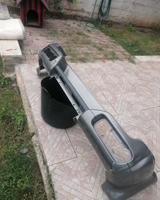 Paraurti posteriore per Nissan Terrano 2 