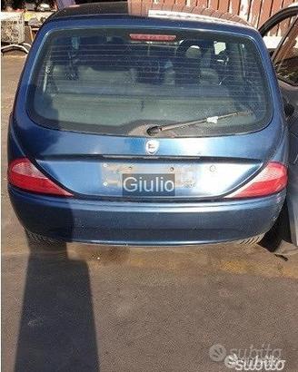 Lancia y elefantino ricambi