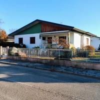 ESCLUSIVA VILLA TRICAMERE CON GIARDINO - indipe...