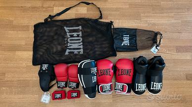 Kit kick boxing Leone