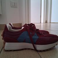 New Balance  327