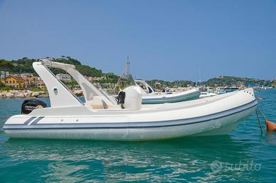 Gommone Revenger 19,5 con Mercury 40/70