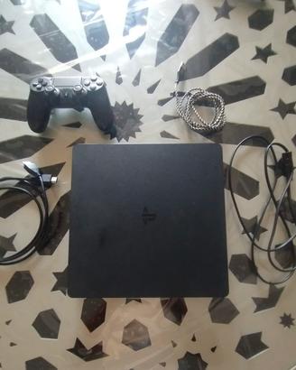 Playstation 4 slim