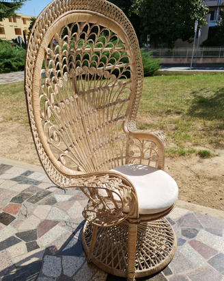 Sedia trono in Rattan