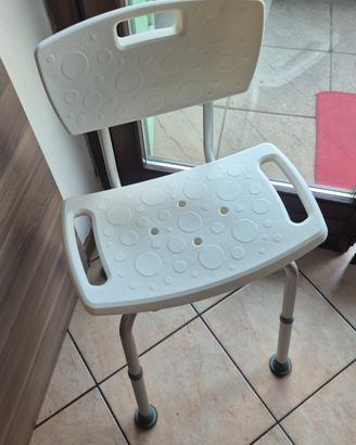 sedia da bagno per anziani