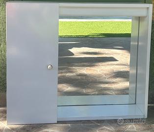 Mobile bagno con specchio