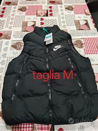 Pellice e smanicato nike