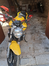 Yamaha fz6 600 ancora nuovo