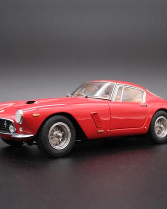 Ferrari 250 GT CMC 1/18