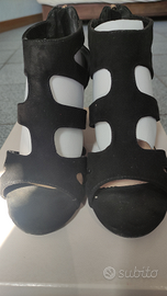 Scarpe con tacco, nere, n. 39