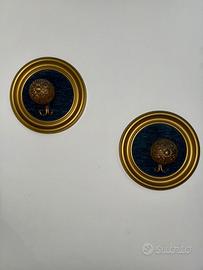 Coppia Appendiabiti Vintage a Medaglione