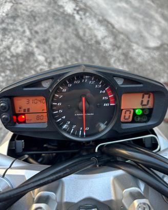 🏍️ Suzuki GSR 600 – 31.100 km – €2.800