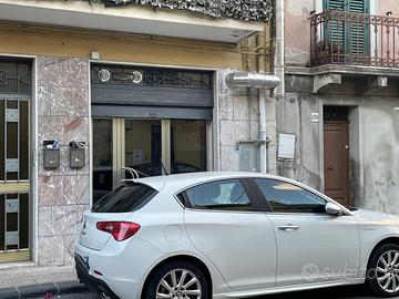 Locale commerciale a Messina