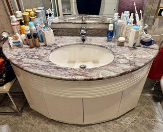 MOBILE BAGNO