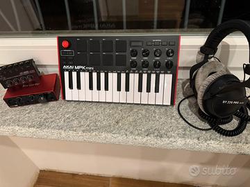Home Studio AKAI + Scarlett + DT770 Bundle