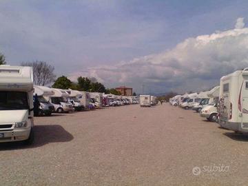 Adria camer al coperto fuori stagione d'uso