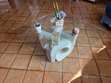 TAVOLO IN PIETRA E VETRO DI DESIGN