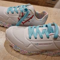 Skechers

Uno Lite sneakers 35