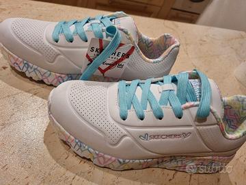 Skechers

Uno Lite sneakers 35
