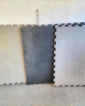 Lotto di tatami molto usati in eva spessore 3cm