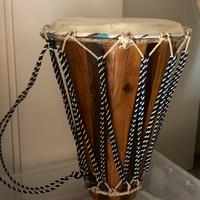 Djembe africano originale dal Marocco tamburo