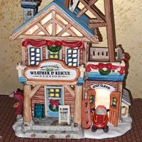 Lemax Mountain Weather & Rescue Station 55258