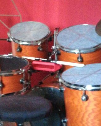 Batteria acustica, tamburo ash