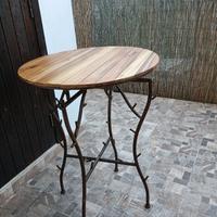 Tavolo ferro battuto e legno