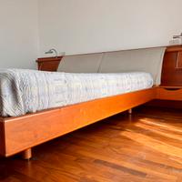 Letto matrimoniale Poliform e spalliera attrezzata