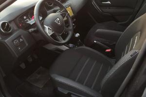 Dacia Duster 1.0 TCe 100cv ECO-G 4×2 Prestige