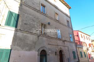 Soluzione indipendete con lastrico solare