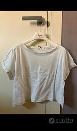 T-shirt bianca cropped H&M - Taglio boxy fit