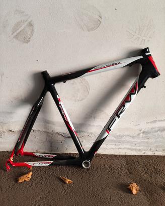 Telaio Carbonio Strada FRW