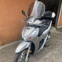 Ricambi originali vari Honda sh 300 
