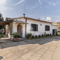 VILLA SINGOLA A NEPI