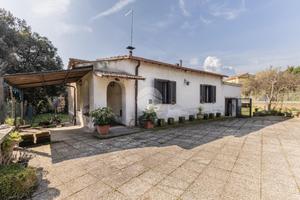 VILLA SINGOLA A NEPI