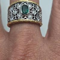 ANELLO ORO DIAMANTI E  SMERALDO  "BUCCELLATI"