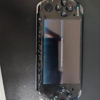PsP 3004 + caricatore e giochi