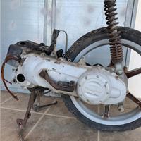 Blocco motore Piaggio Liberty 50 2T + ricambi vari