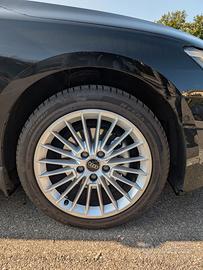 4 Cerchi da 17 originali Audi A3 8y gomme estive