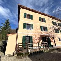 5 LOCALI A SERRA RICCÒ