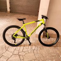 mountain bike bicicletta rockrider st530