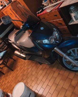 Scooter Piaggio Beverly 400 anno 2009