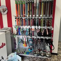 Guinzagli, pettorine, collari e accessori per cani