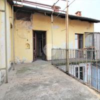 4 LOCALI A BRANDIZZO