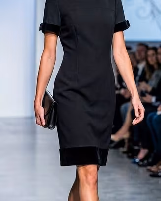 Tubino nuovo Grace & Mila con dettagli velluto