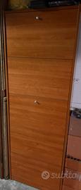 Scarpiera salvaspazio in legno