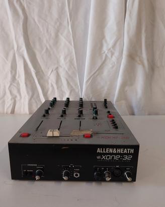 Mixer allen & heah xone:32